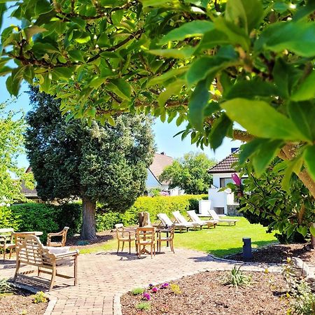 Strandnahe Moderne Ferienwohnung mit Garten Scharbeutz Exterior photo